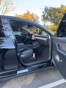 Black 2021 Tesla Model Y Standard Range