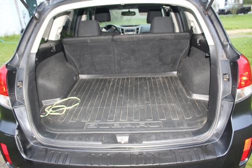 Gray 2012 Subaru Outback 2.5i Premium