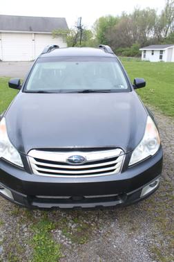 Gray 2012 Subaru Outback 2.5i Premium