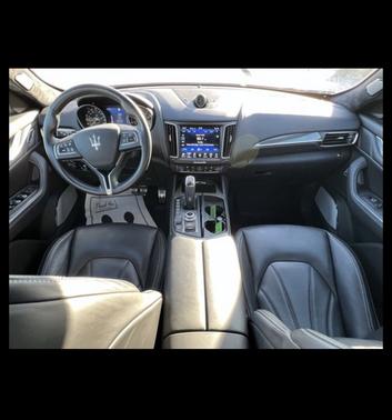 White 2019 Maserati Levante GranLusso