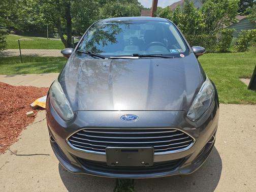 2015 Ford Fiesta SE