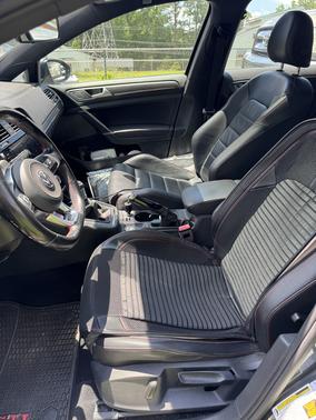 Blue 2018 Volkswagen Golf GTI 2.0T SE 4-Door