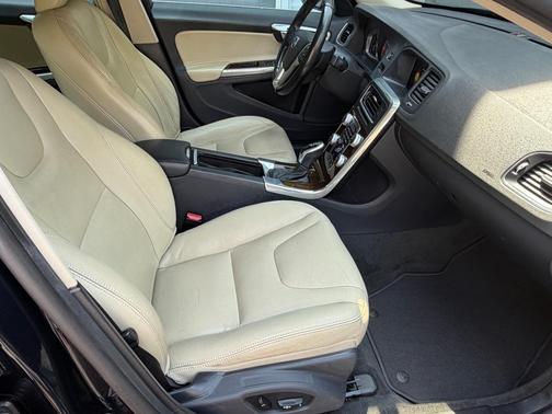 Blue 2016 Volvo S60 T5 Drive-E Premier