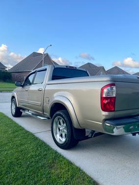 Gold 2004 Toyota Tundra SR5 Double Cab