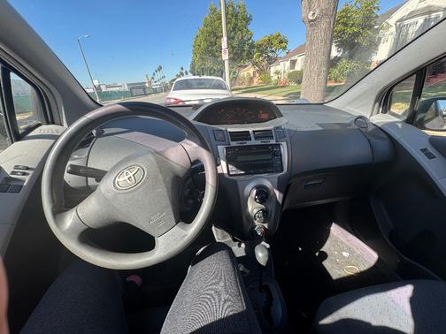 2011 Toyota Yaris Base
