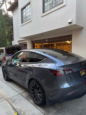 Gray 2022 Tesla Model Y Performance