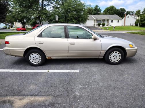 1997 Toyota Camry LE