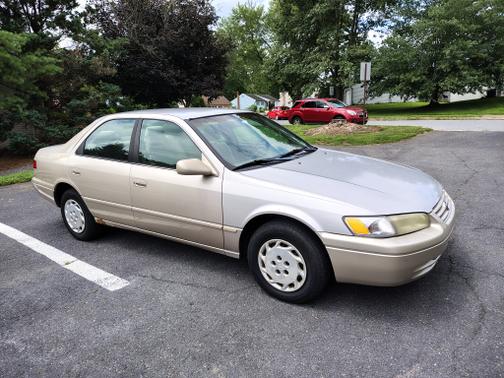 1997 Toyota Camry LE
