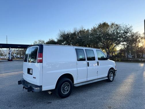 2017 GMC Savana 2500 Work Van