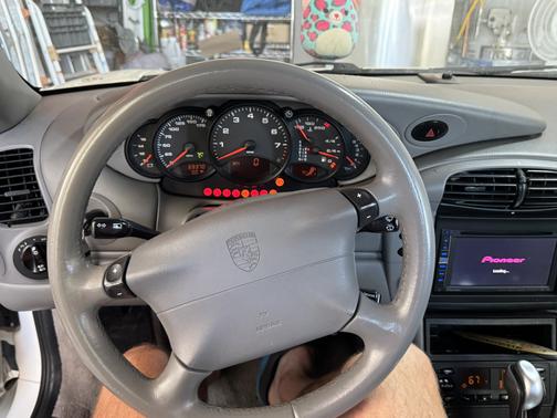 2000 Porsche 911 Carrera Cabriolet