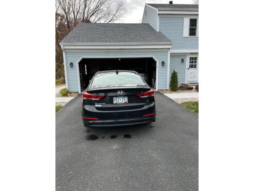 2017 Hyundai ELANTRA Value Edition