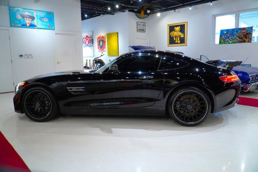 2018 Mercedes-Benz AMG GT Base