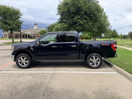Blue 2021 Ford F-150 King Ranch
