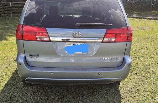 2005 Toyota Sienna XLE Limited
