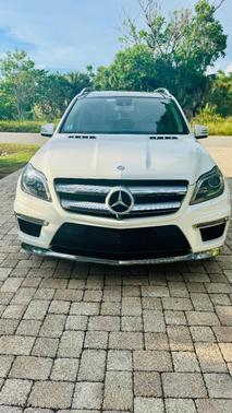 White 2015 Mercedes-Benz GL-Class GL 550 4MATIC