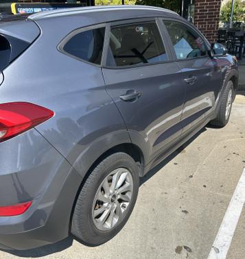 2016 Hyundai TUCSON SE