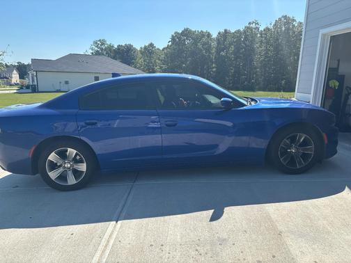Blue 2018 Dodge Charger SXT Plus