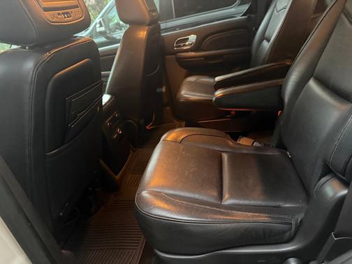 White 2013 Cadillac Escalade Platinum Edition