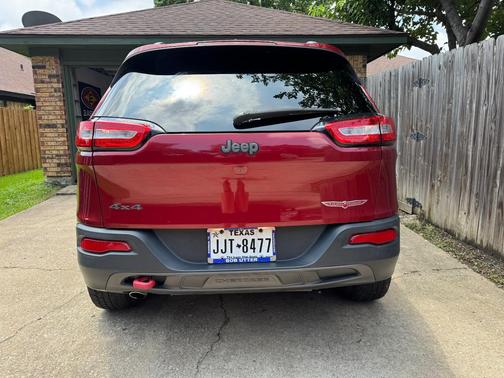Red 2016 Jeep Cherokee Trailhawk