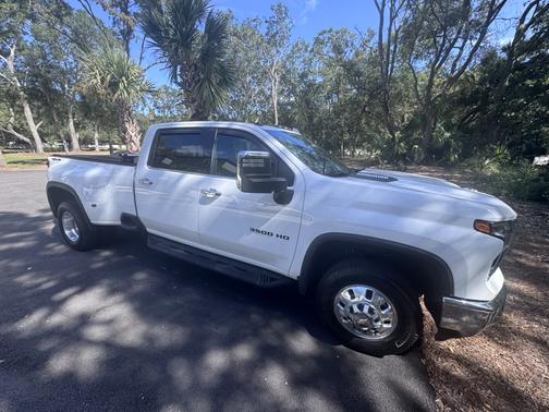 2024 Chevrolet Silverado 3500 LTZ