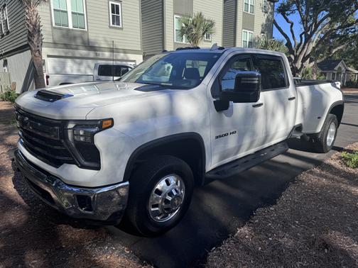 2024 Chevrolet Silverado 3500 LTZ