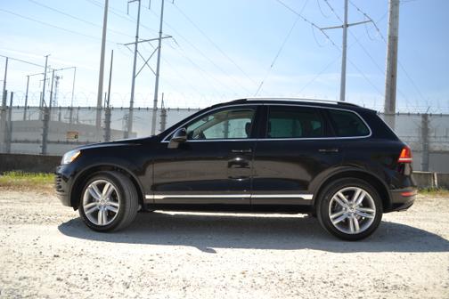 2013 Volkswagen Touareg TDI Executive