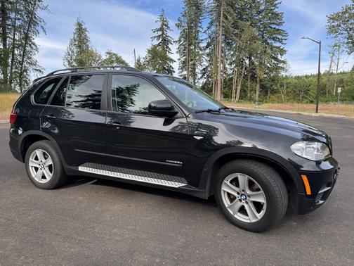 Black 2012 BMW X5 xDrive35d