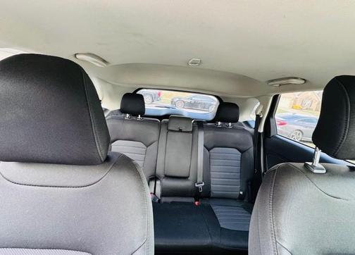 Silver 2017 Ford Edge SE