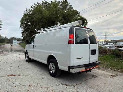White 2014 Chevrolet Express 2500 Work Van