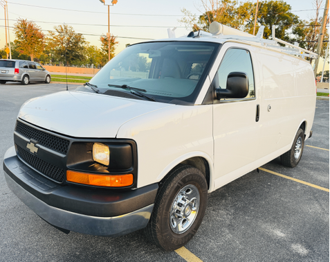 White 2014 Chevrolet Express 2500 Work Van