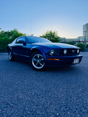 Blue 2006 Ford Mustang GT