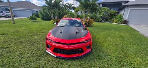 Red 2018 Chevrolet Camaro 1SS