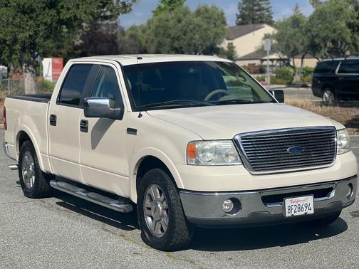 White 2007 Ford F-150 Lariat SuperCrew