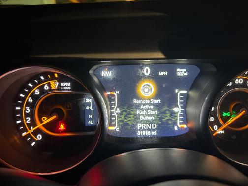 2021 Jeep Gladiator Willys