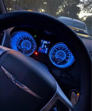 White 2012 Chrysler 300C Base