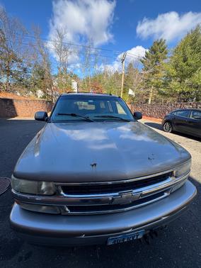 2002 Chevrolet Suburban 1500 LT