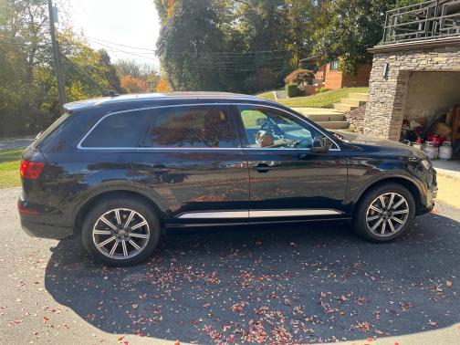 2017 Audi Q7 3.0T Premium Plus