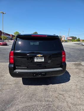 Black 2019 Chevrolet Suburban LT