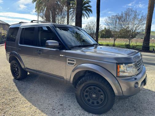 2010 Land Rover LR4 Lux