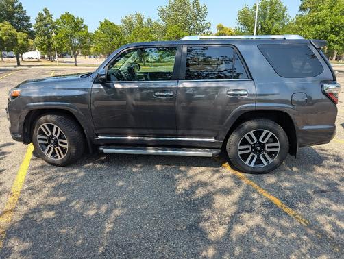 Gray 2017 Toyota 4Runner Limited