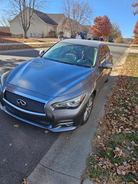 2015 INFINITI Q50 Premium