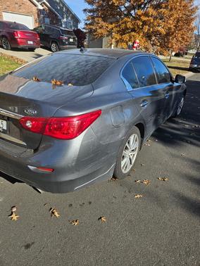 2015 INFINITI Q50 Premium