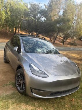 Silver 2025 Tesla Model Y Long Range AWD