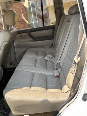 2003 Toyota Land Cruiser Base