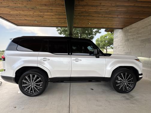 2024 Lexus GX 550 Luxury+
