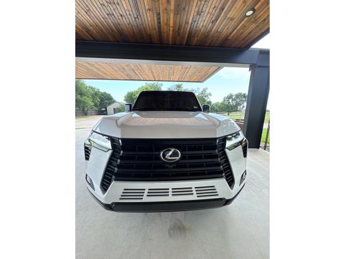 2024 Lexus GX 550 Luxury+
