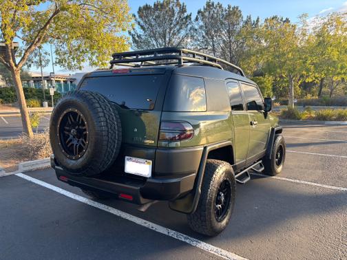 2013 Toyota FJ Cruiser Base