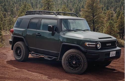 2013 Toyota FJ Cruiser Base