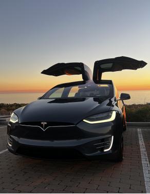 Photo 1 of 16 of 2016 Tesla Model X P90D