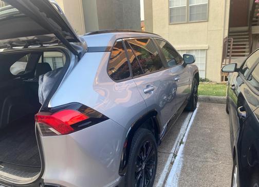 2023 Toyota RAV4 Hybrid SE